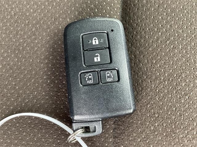 Toyota SIENTA 2019 8268404-12
