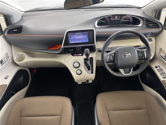 Toyota SIENTA 2017 8268405-14