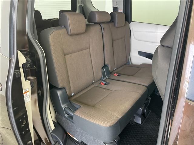 Toyota SIENTA 2017 8268405-3