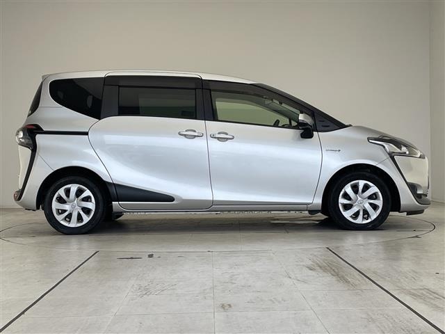 Toyota SIENTA 2018 8268413-2