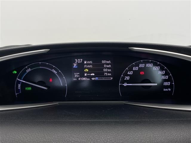 Toyota SIENTA 2018 8268413-8