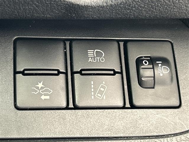 Toyota SIENTA 2017 8268420-18