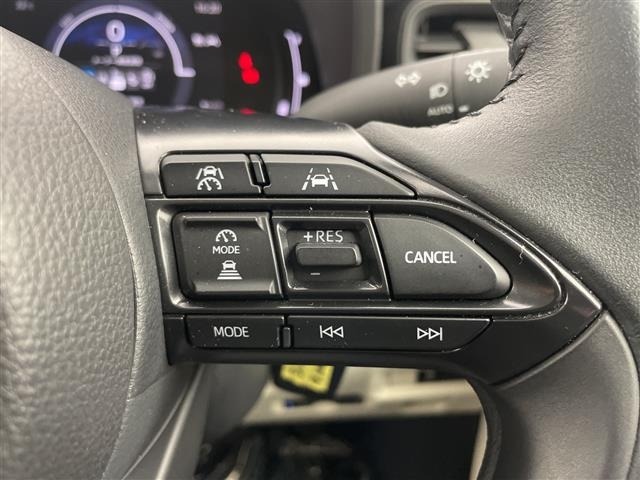 Toyota SIENTA 2024 8268421-1