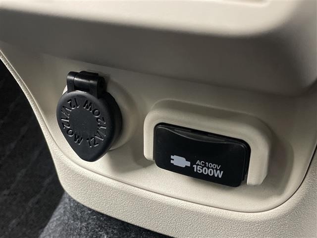 Toyota SIENTA 2024 8268421-11