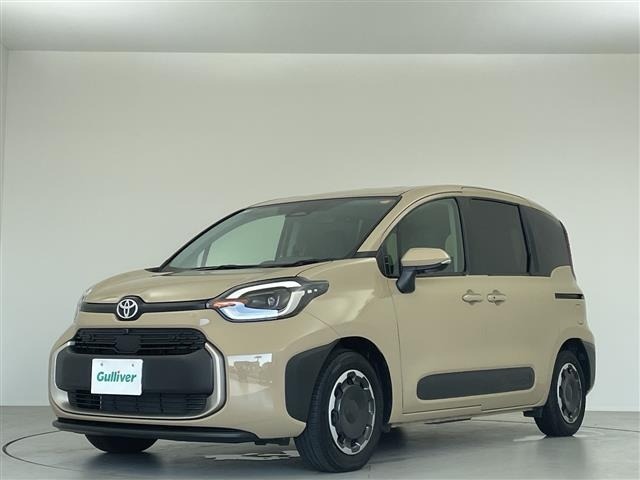 Toyota SIENTA 2024 8268421-22