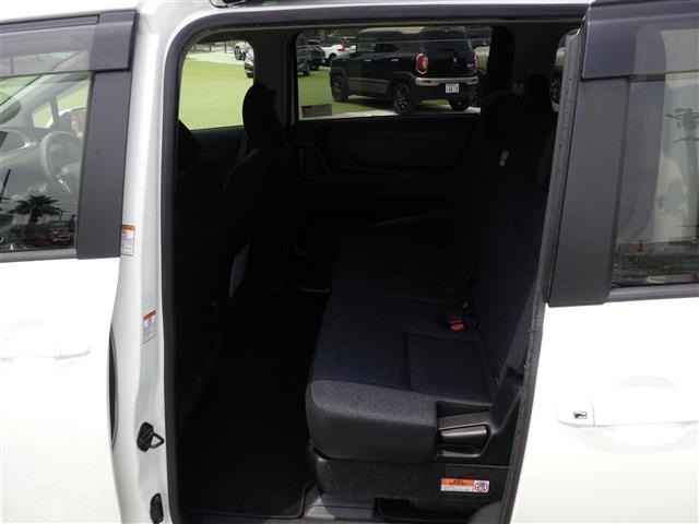 Toyota SIENTA 2017 8268424-12