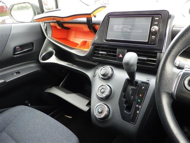 Toyota SIENTA 2017 8268424-3