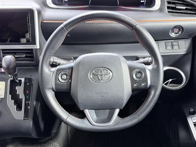 Toyota SIENTA 2018 8268445-3