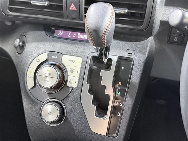 Toyota SIENTA 2018 8268445-9