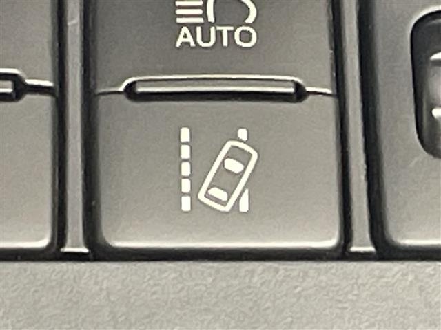 Toyota SIENTA 2015 8268474-1