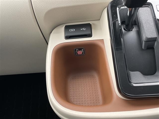 Toyota SIENTA 2024 8268478-7