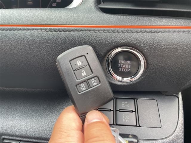 Toyota SIENTA 2019 8268482-3