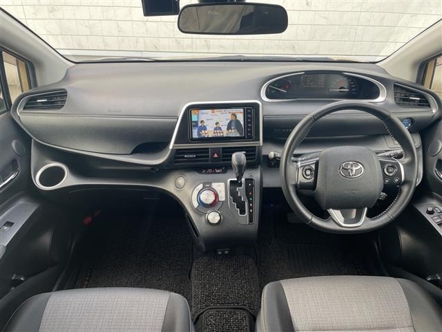 Toyota SIENTA 2021 8268492-10