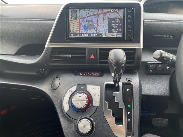 Toyota SIENTA 2021 8268492-4