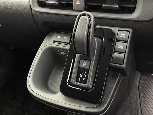 Toyota SIENTA 2023 8268493-22