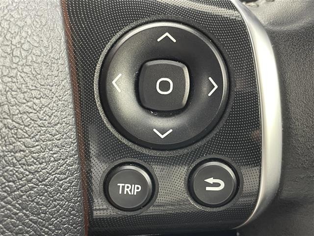 Toyota SIENTA 2018 8268504-8