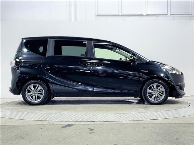 Toyota SIENTA 2015 8268505-2