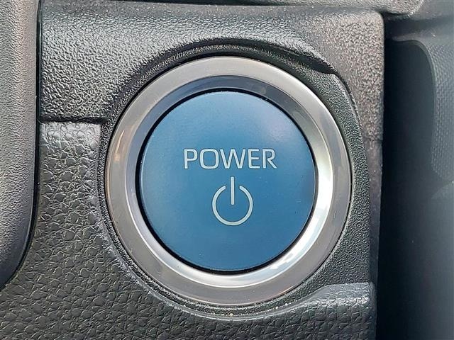 Toyota SIENTA 2023 8268511-15