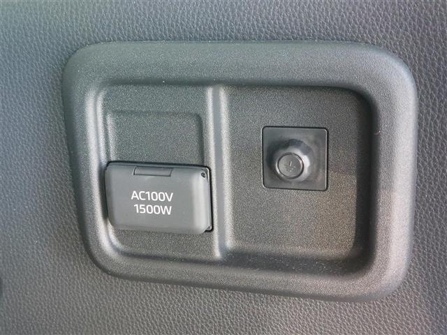 Toyota SIENTA 2023 8268511-24