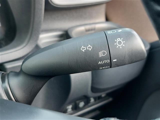 Toyota SIENTA 2023 8268511-3