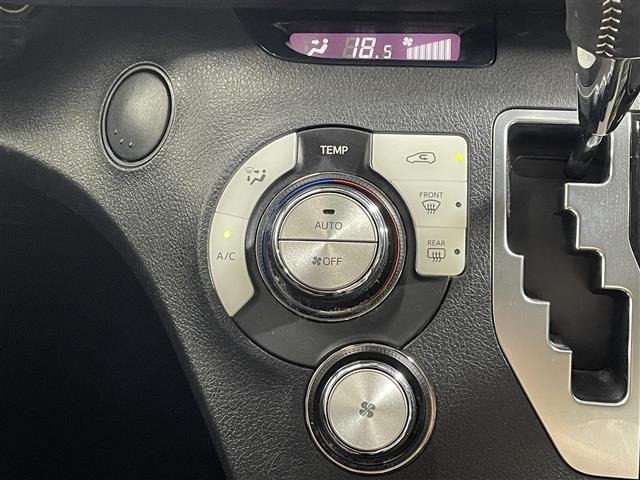 Toyota SIENTA 2018 8268514-6