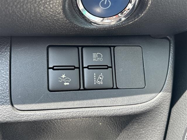 Toyota SIENTA 2018 8268518-21