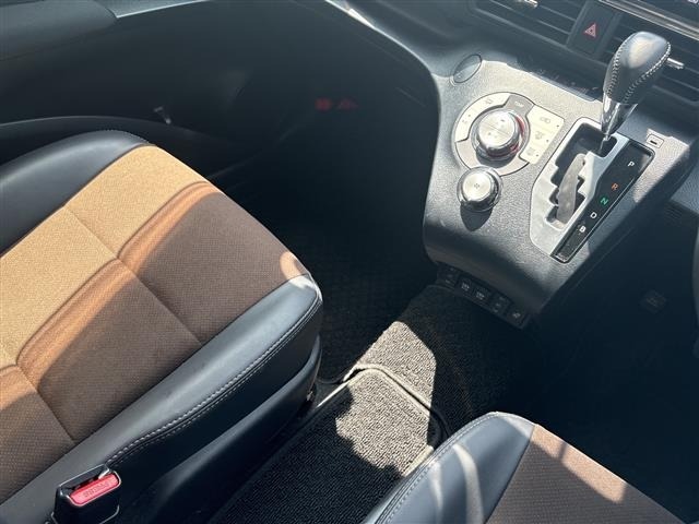 Toyota SIENTA 2018 8268518-3