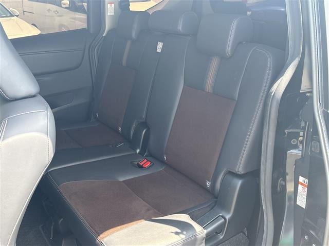 Toyota SIENTA 2018 8268518-9