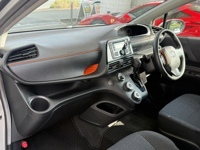 Toyota SIENTA 2016 8268519-16