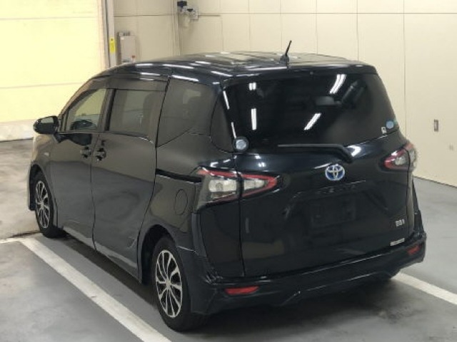 Toyota SIENTA 2018 8268525-1