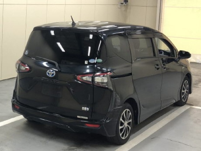 Toyota SIENTA 2018 8268525-3
