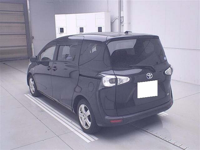 Toyota SIENTA 2016 8268532-1