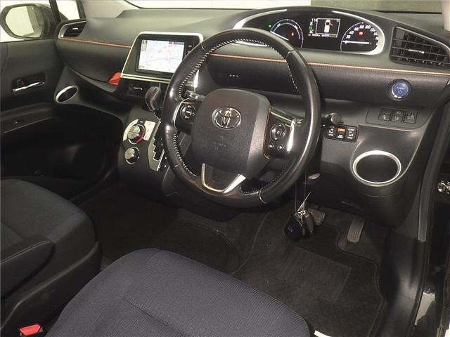 Toyota SIENTA 2016 8268532-3