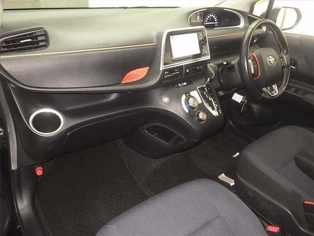Toyota SIENTA 2016 8268532-4