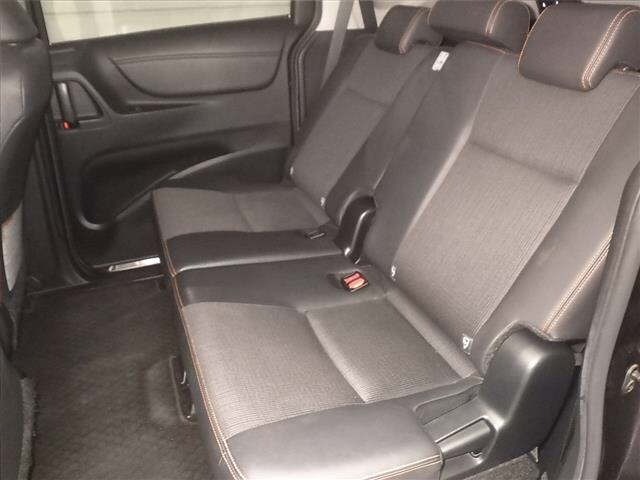 Toyota SIENTA 2018 8268533-7