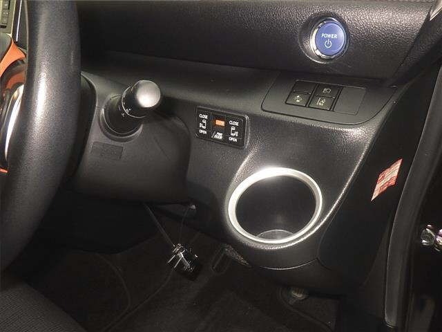 Toyota SIENTA 2018 8268533-8