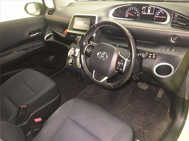 Toyota SIENTA 2016 8268534-3