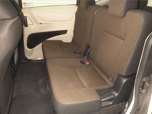 Toyota SIENTA 2015 8268538-7