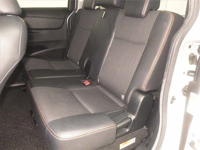 Toyota SIENTA 2017 8268542-7