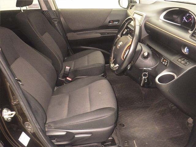 Toyota SIENTA 2018 8268549-5
