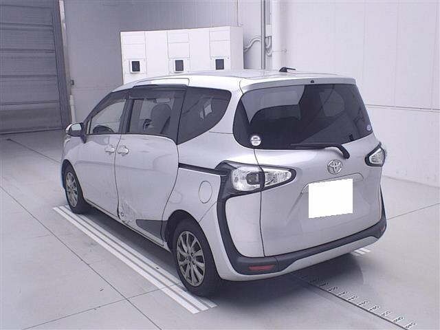Toyota SIENTA 2018 8268550-1