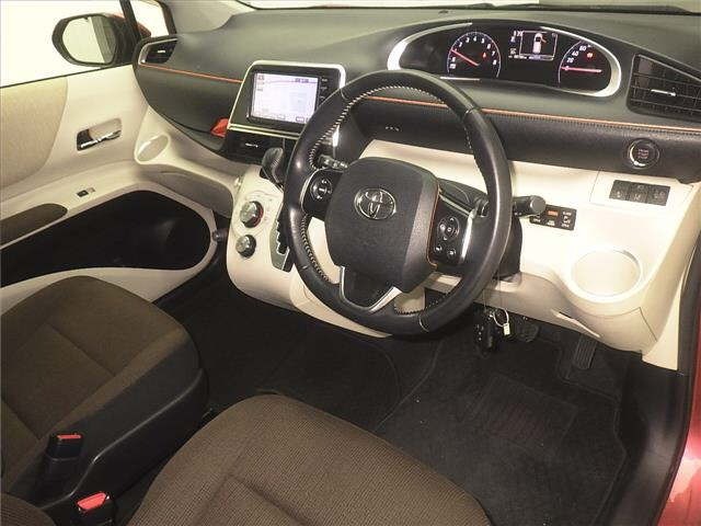 Toyota SIENTA 2015 8268554-3