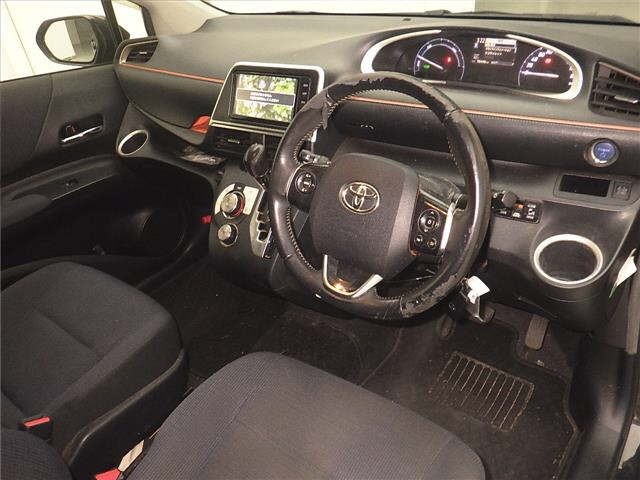 Toyota SIENTA 2016 8268556-3