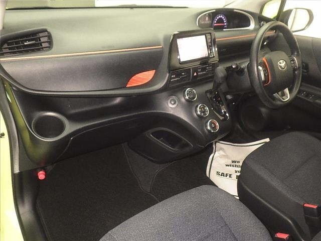 Toyota SIENTA 2016 8268558-4