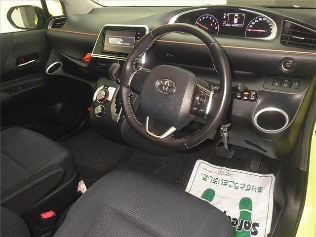 Toyota SIENTA 2016 8268559-3