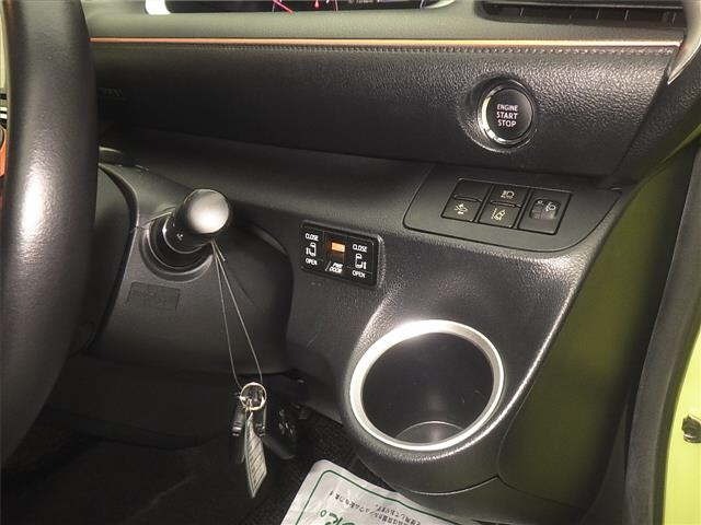 Toyota SIENTA 2016 8268559-8