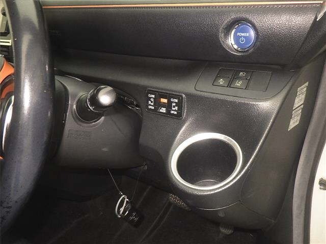 Toyota SIENTA 2017 8268562-8