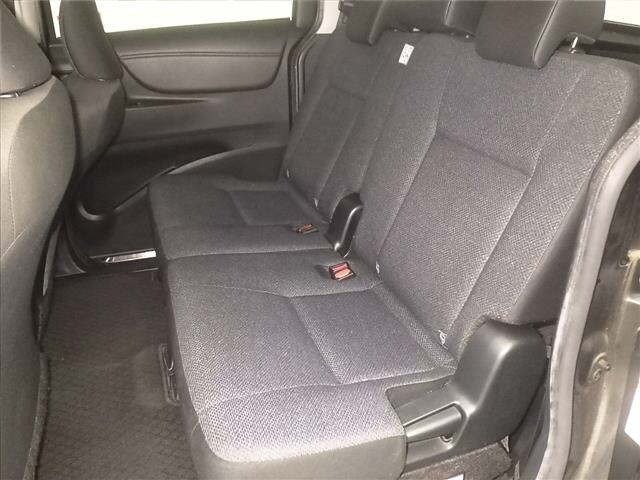 Toyota SIENTA 2018 8268570-7