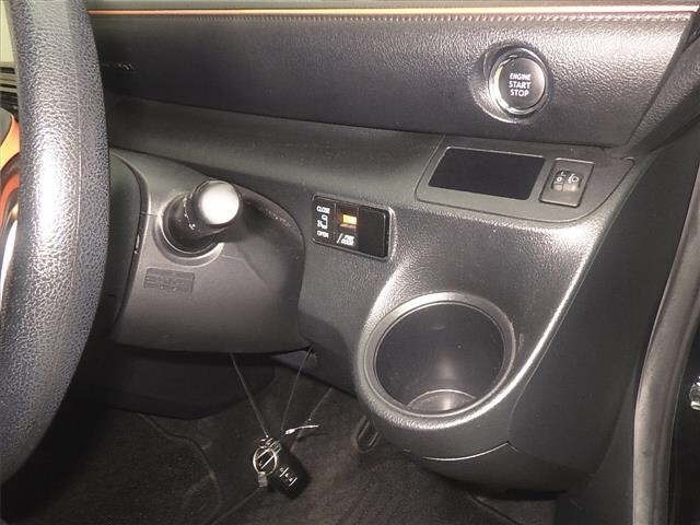 Toyota SIENTA 2018 8268570-8