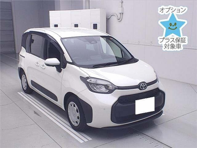 Toyota SIENTA 2024 8268571-0